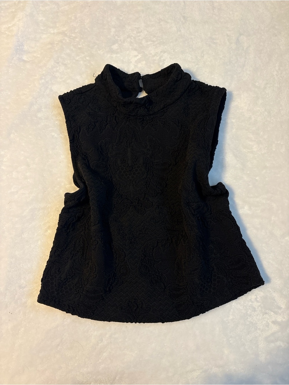Bebe Black Textured Floral Embroidery Back Open Dark Romantic Goth Y2K 90s Top